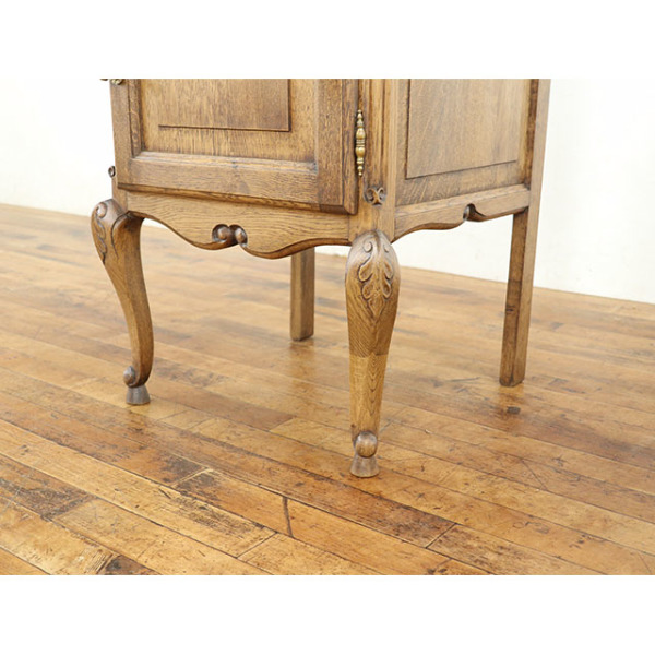 1930年頃 オーク材 フランス アンティーク・ナイトテーブル