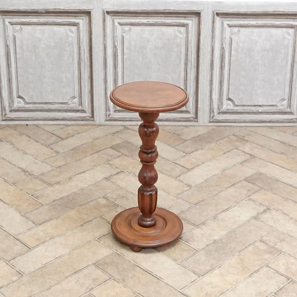 �A���e�B�[�N�E�v�����c�X�^���h