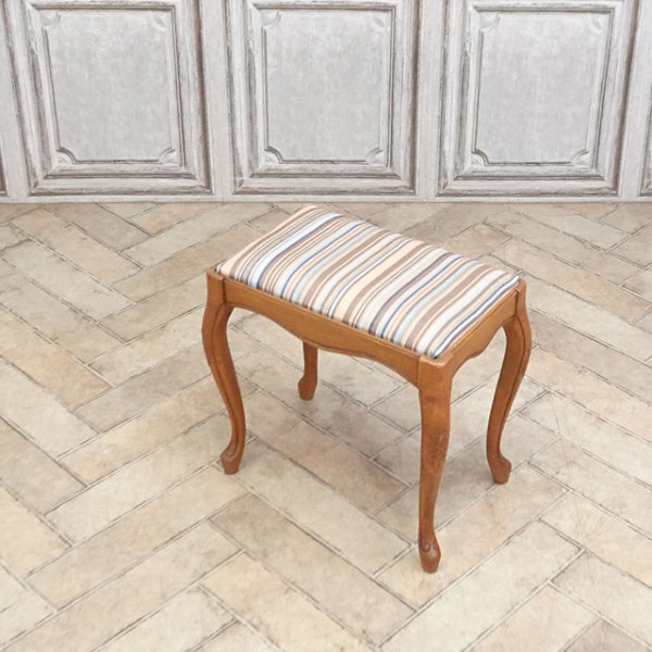 �A���e�B�[�N�E�`�F�A