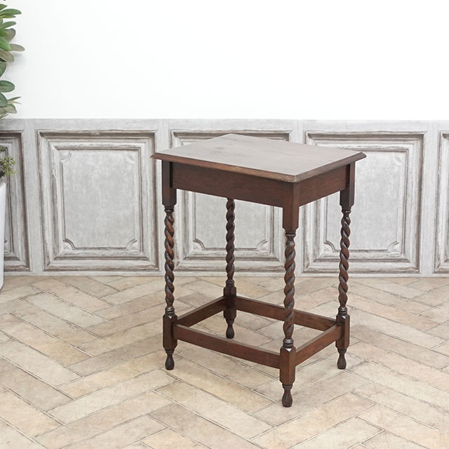 1920年頃 オーク材 イギリス アンティーク・サイドテーブル