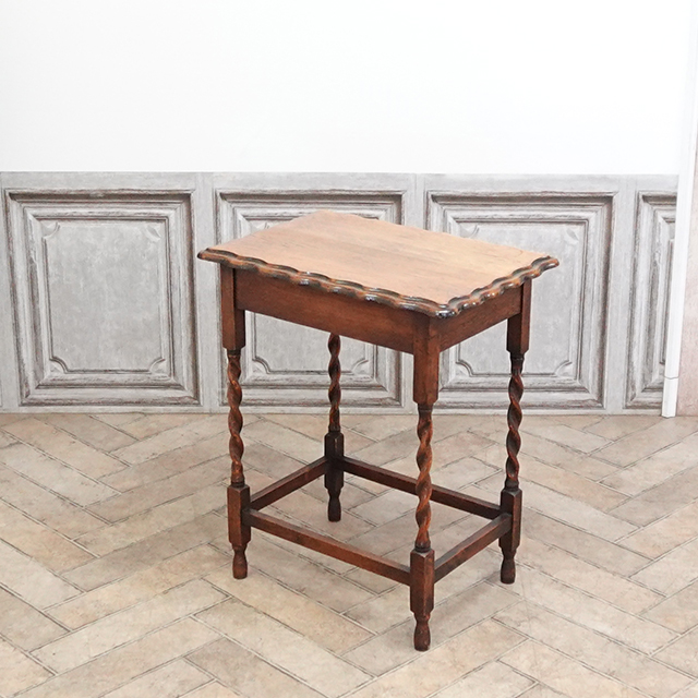 1920年頃 オーク材 イギリス アンティーク・サイドテーブル