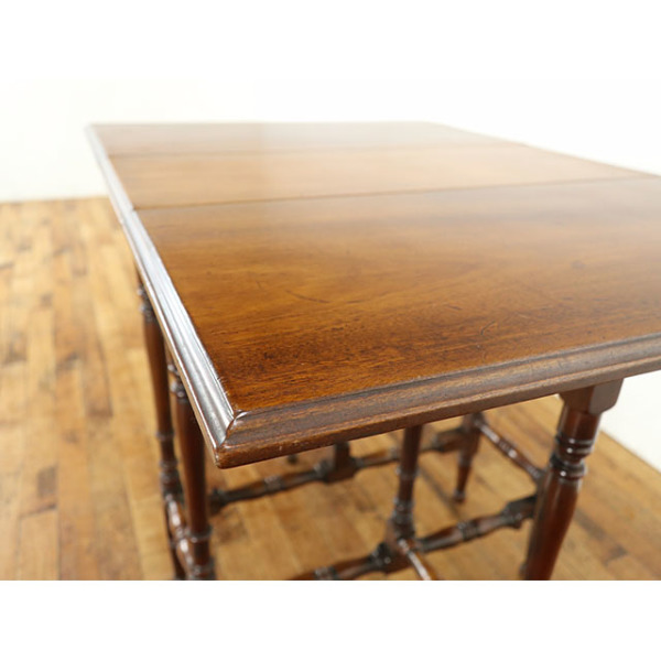 1920年頃 マホガニー材 イギリス アンティーク・サイドテーブル