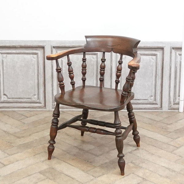 �A���e�B�[�N�E�`�F�A