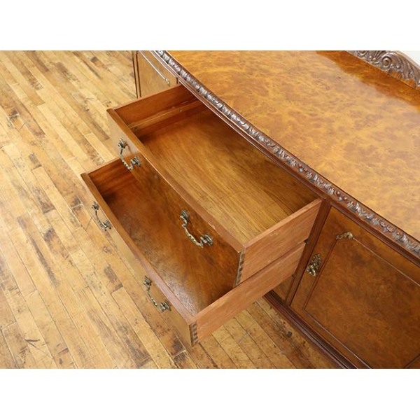 1940年頃 ウォールナット材 イギリス アンティーク・サイドボード