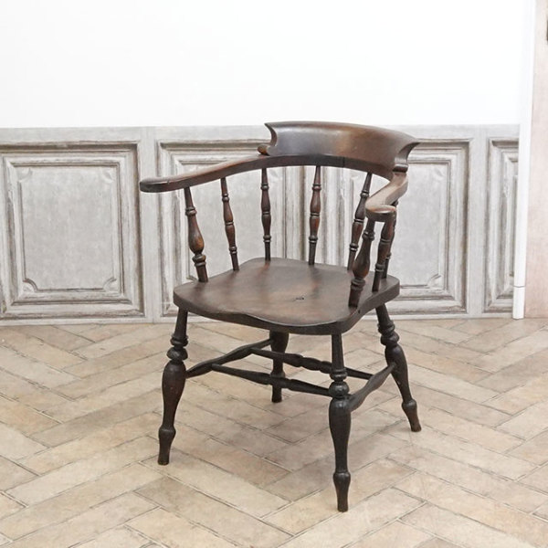 �A���e�B�[�N�E�`�F�A