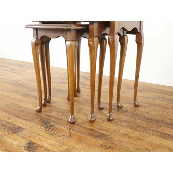 1940年頃 ビーチ材 イギリス アンティーク・ネストテーブル