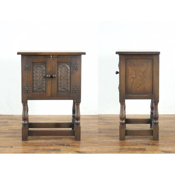 1950年頃 オーク材 イギリス アンティーク・ナイトテーブル