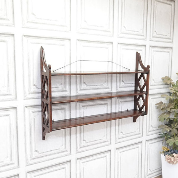 �A���e�B�[�N�E�E�H�[���V�F���t