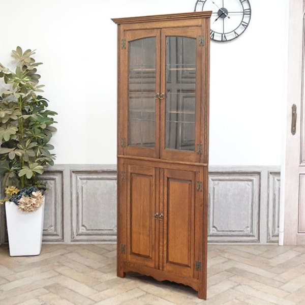 �A���e�B�[�N�E�L���r�l�b�g