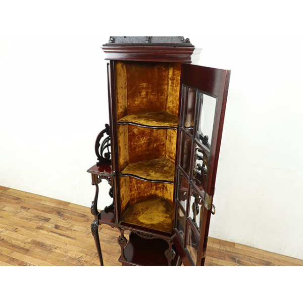 アンティーク　コーナーキャビネット　ガラス　マホガニー材　1910年代　イギリス 1900年頃 マホガニー材 イギリス アンティーク・コーナーキャビネット