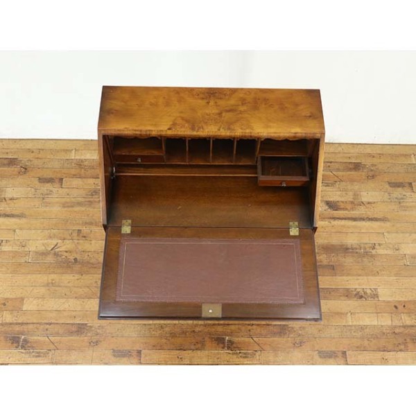 1940年頃 ウォールナット材 イギリス アンティーク・ビューロー