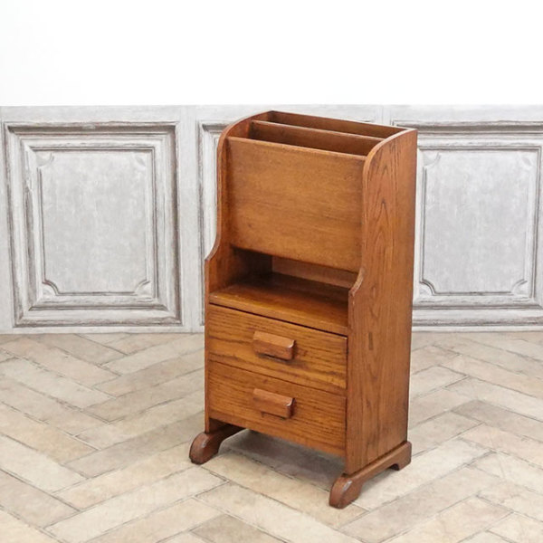 �A���e�B�[�N�E�u�b�N�V�F���t