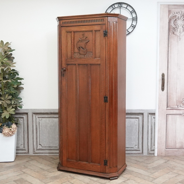 1930年頃 オーク材 イギリス アンティーク・ワードローブ antique81213